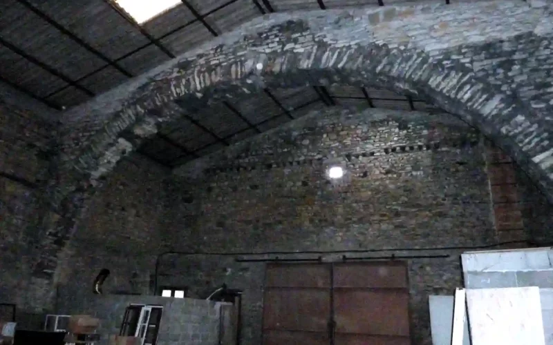 larnac-verrerie-interieur-saint-hilaire-patrimoine