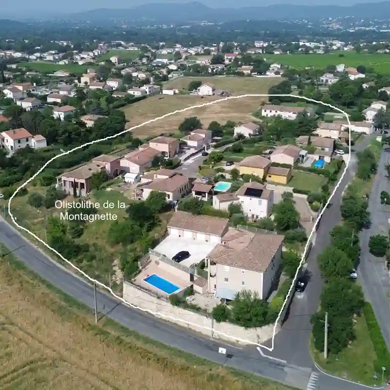 olistolithe-montagnette-sentier-saint-hilaire-brethmas-ales-randonnee